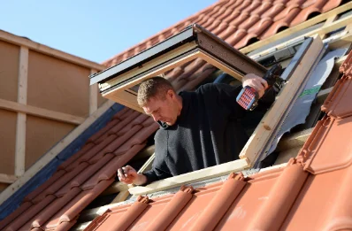 Pose de fenêtres de toit Velux à Caulières